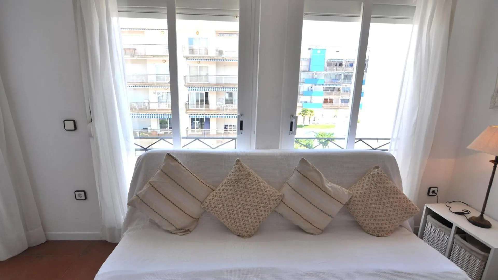 Rnet - Royal Marine Xaloc 3-1 - Roses Costa Brava Apartment
