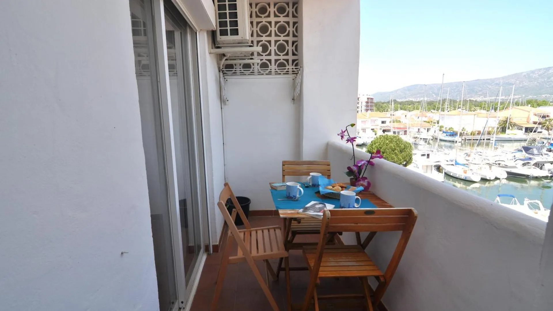 Rnet - Royal Marine Xaloc 3-1 - Roses Costa Brava Apartment Spain