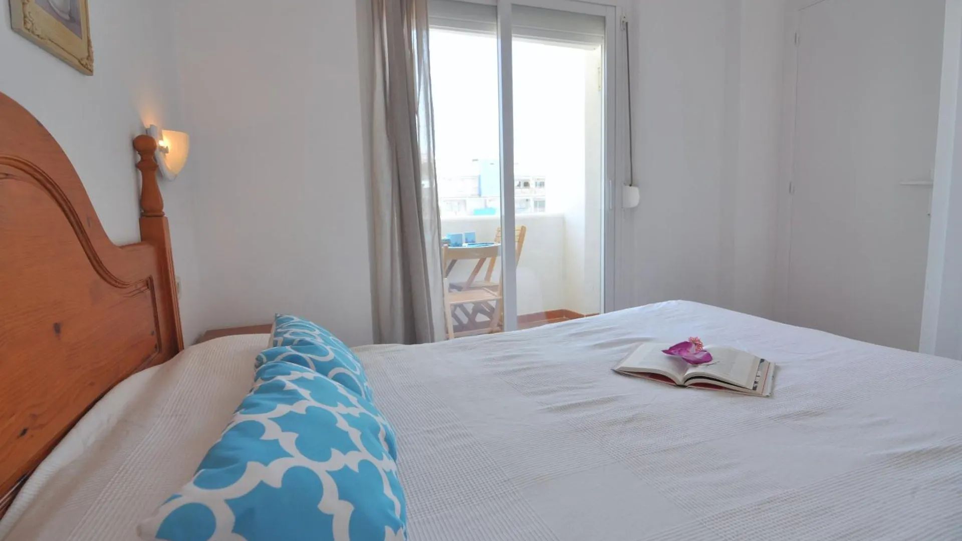 Rnet - Royal Marine Xaloc 3-1 - Roses Costa Brava Apartment Spain